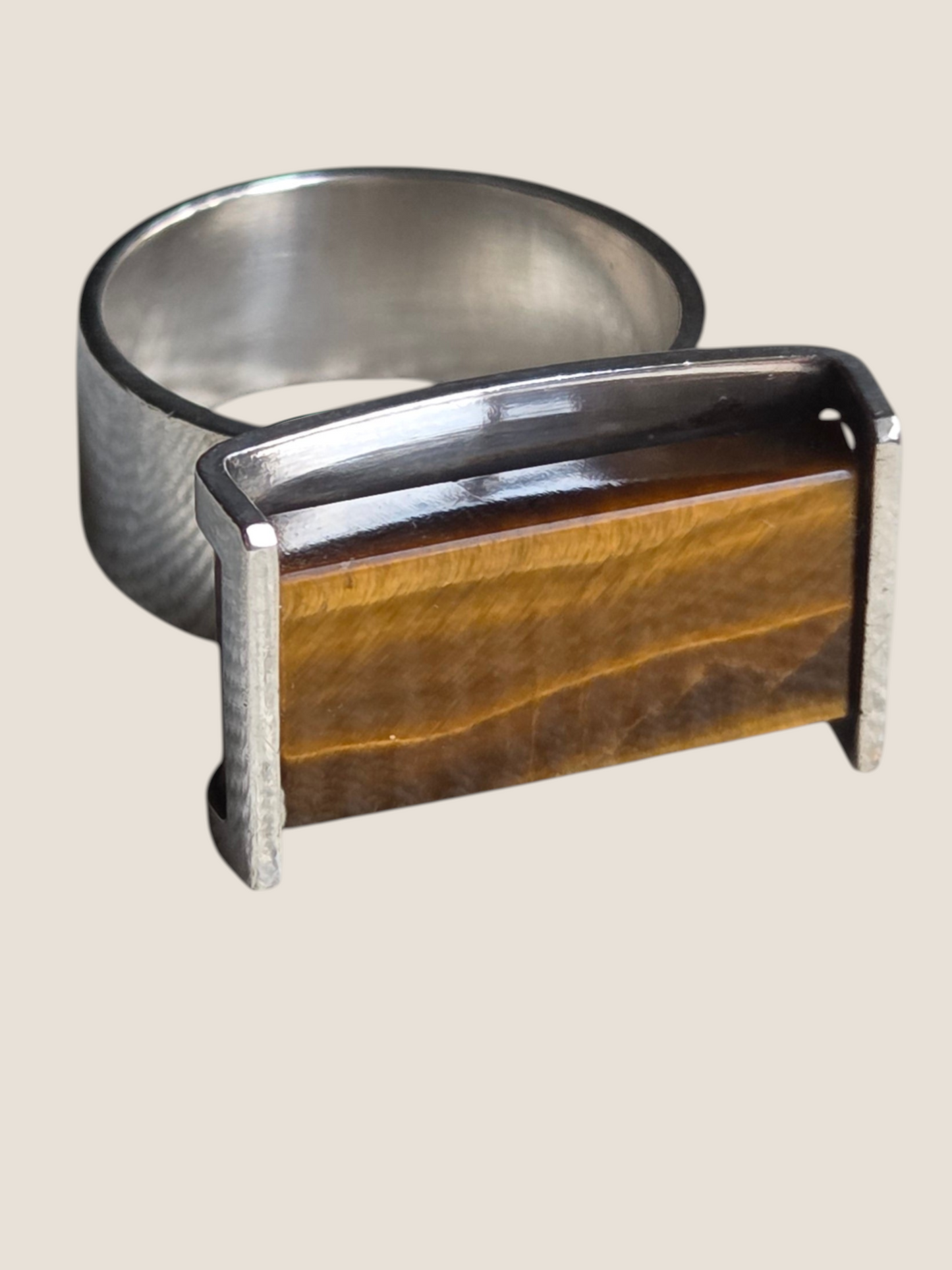 Elis Kauppi, Kupittaan Kulta, Finland. Silver tigers eye ring.