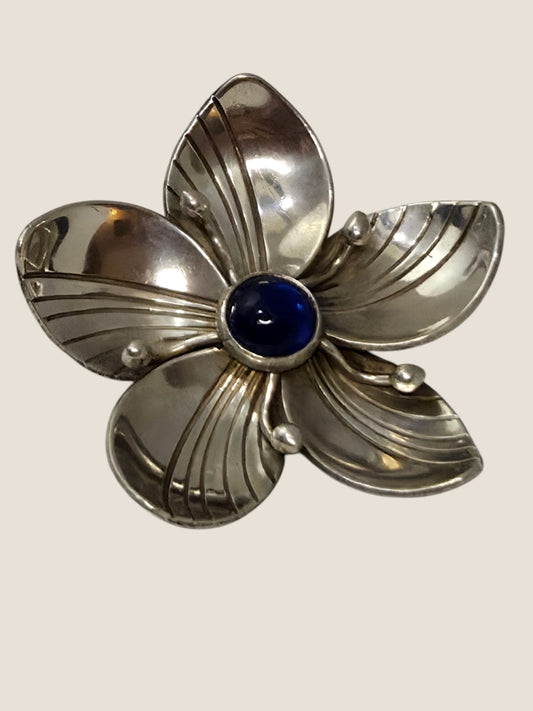 Alton, Sweden, 1956 Silver floral brooch