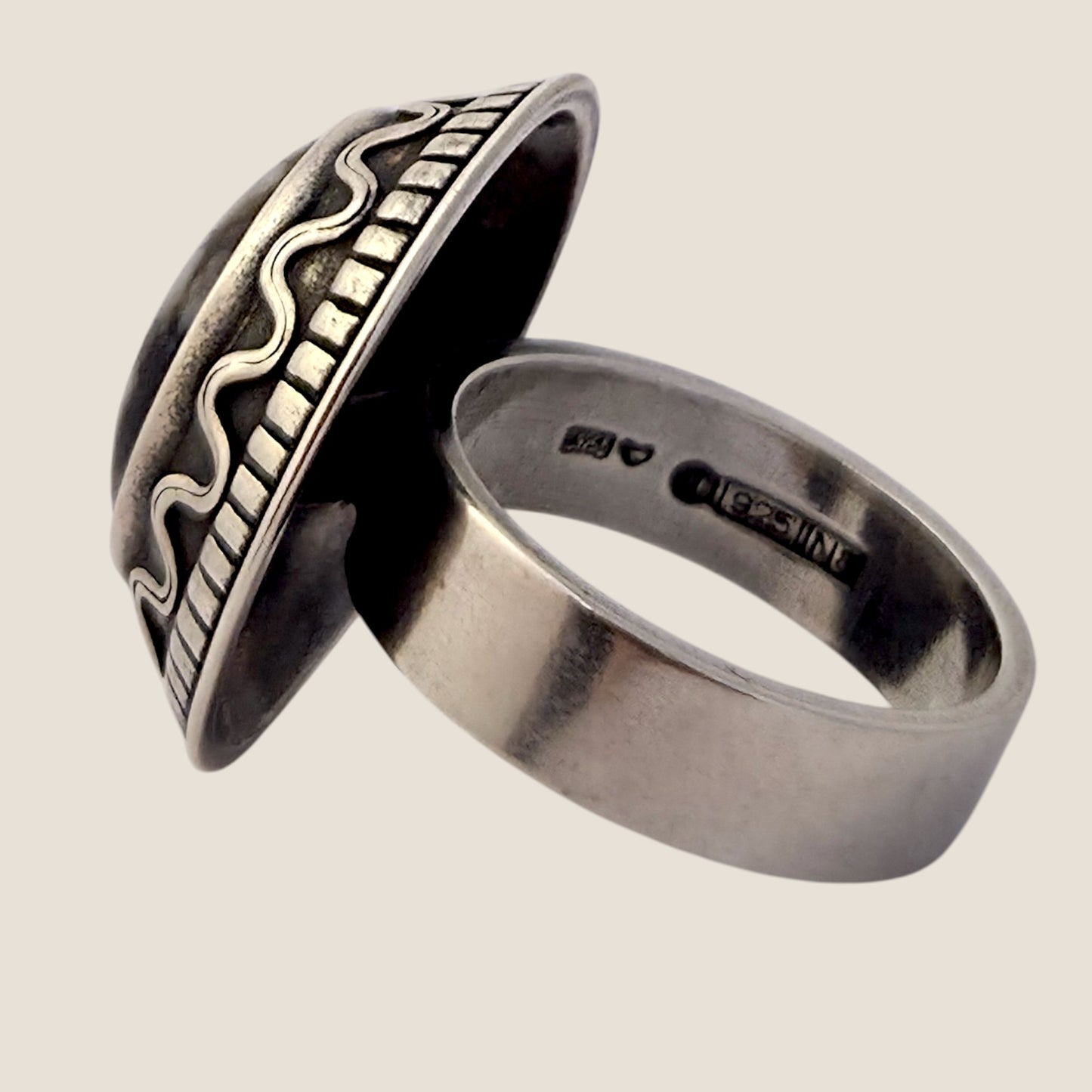 Kalevala koru, Finland, 1990. Silver ring