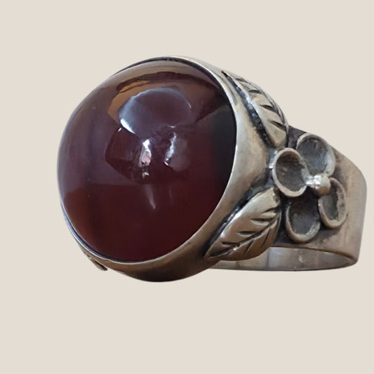 K&EC, Sweden. Banded Agate Silver Ring, 1949