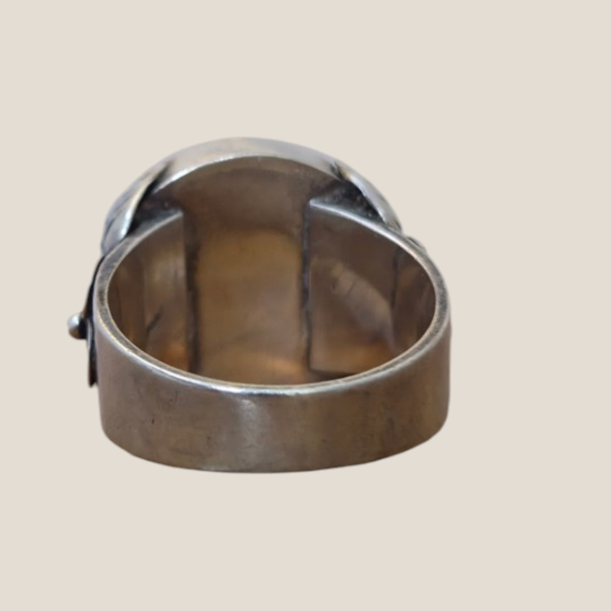 K&EC, Sweden. Banded Agate Silver Ring, 1949