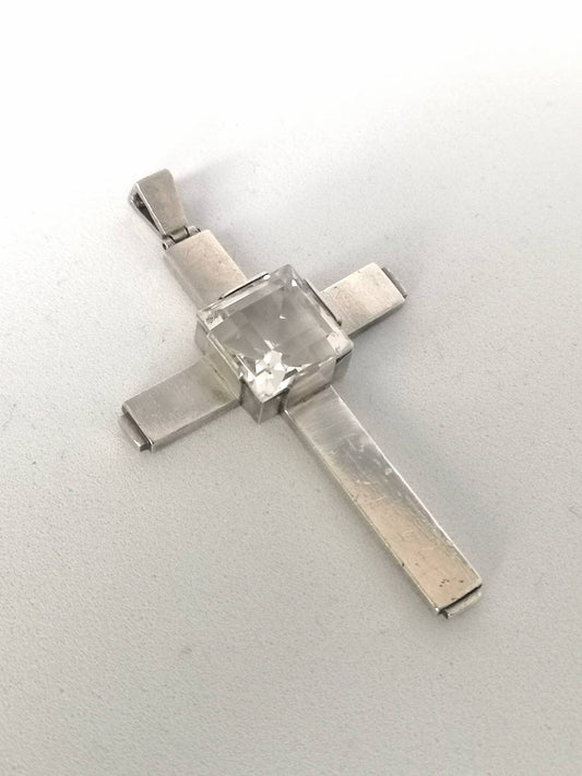 Vintage silver cross with a rock crystal by Swedish Stigbert, Heribert Engelbert, Stockholm. 1940's