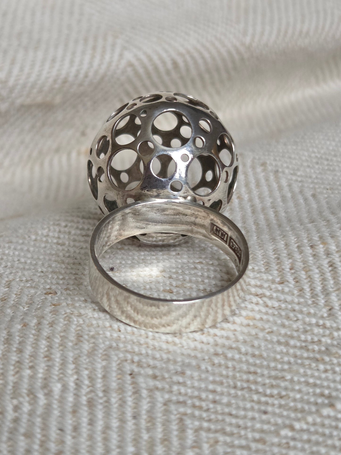 Liisa Vitali Ladybird ring. N. Westerback,  Finland  1972
